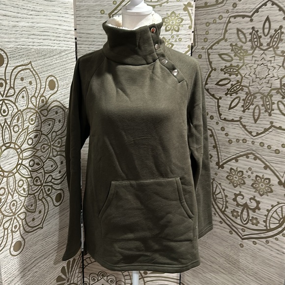 Oh Snap Sweatshirt - Picture 4 of 4